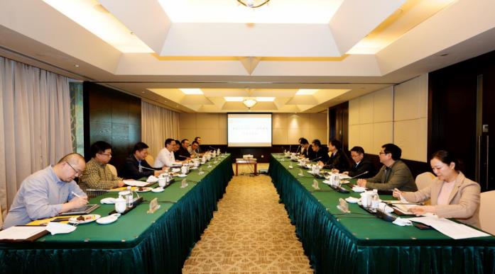 集团党委书记、董事长任丁会见重庆尊龙凯时集团董事长乔昌志一行