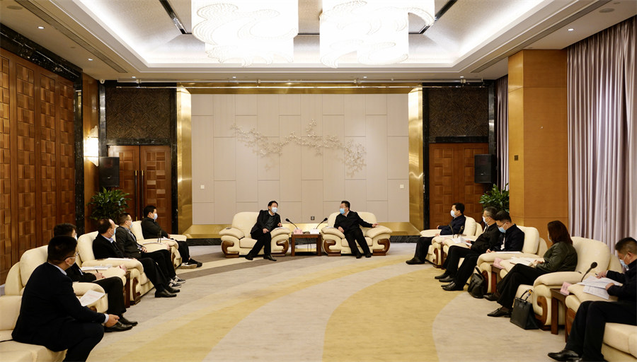 省尊龙凯时集团党委书记、董事长任丁率队赴南充调研