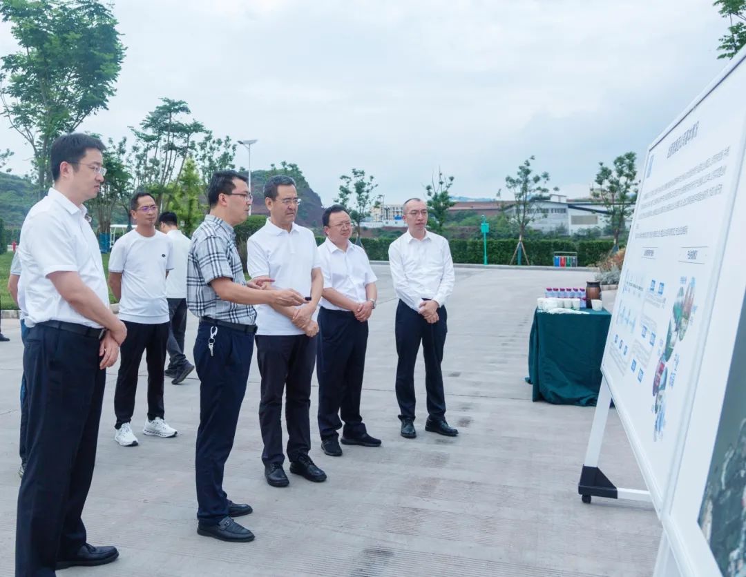 省国资委党委书记、主任冯文生赴宜宾调研国企改革深化提升行动工作并主持召开片区座谈会